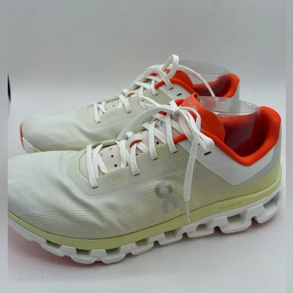 ON Cloud Women’s 11 Cloudflow 4 White Hay Orange  Running Sneaker Tennis Shoes - Picture 5 of 12
